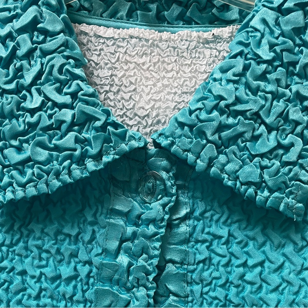 Vintage 2 piece ribbon knit sweater and shell